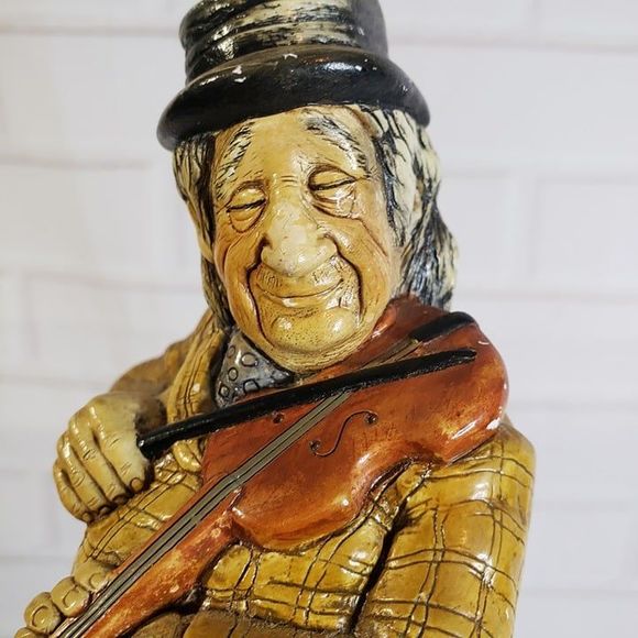 Vintage Made in Congleton England Chalkware Tramp with Dogs Wall Hanging Decor - Picture 12 of 12